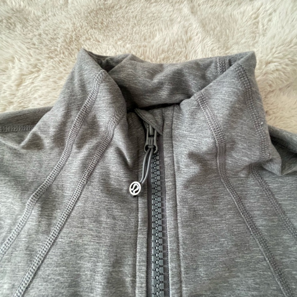 Lulu Align Gray Zip-Up Jacket - Picture 2 of 5